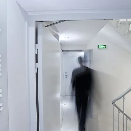 Otel Blc Design Paris
