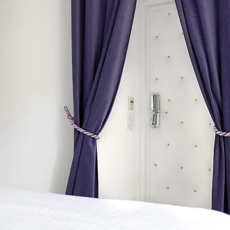 Otel Maison Lenoir Paris