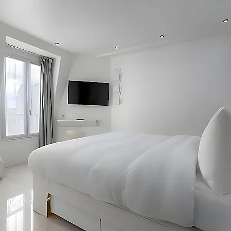 فندق Maison Lenoir 3*