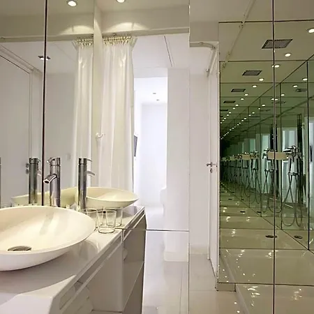 فندق Maison Lenoir باريس