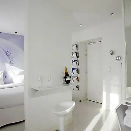 Hotel Maison Lenoir 3*