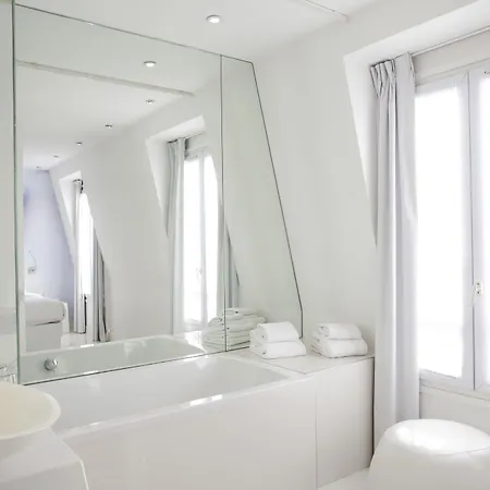 Blc Design Otel Paris